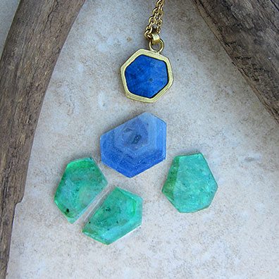 Sapphire pendant