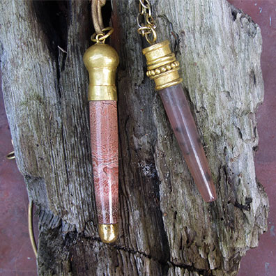 lg_pen_gold tops